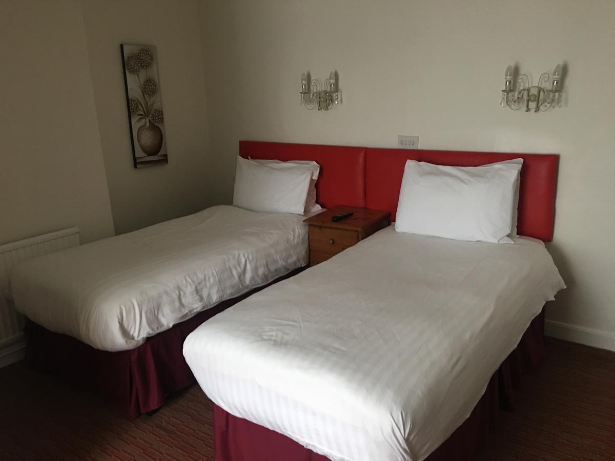 Winston Manor Guesthouse Rooms チャーチル エクステリア 写真