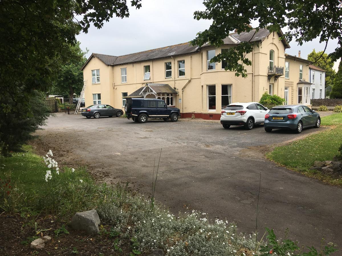 Winston Manor Guesthouse Rooms チャーチル エクステリア 写真