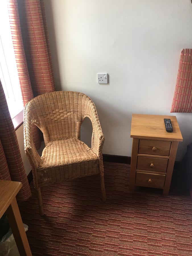 Winston Manor Guesthouse Rooms チャーチル エクステリア 写真