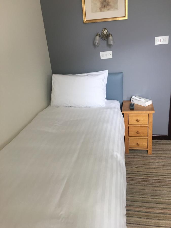 Winston Manor Guesthouse Rooms チャーチル エクステリア 写真