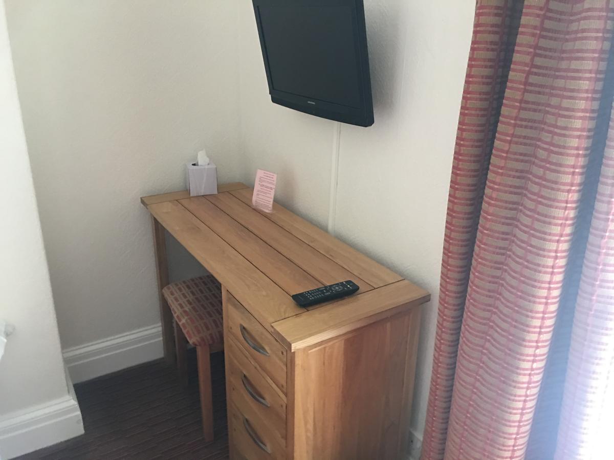 Winston Manor Guesthouse Rooms チャーチル エクステリア 写真