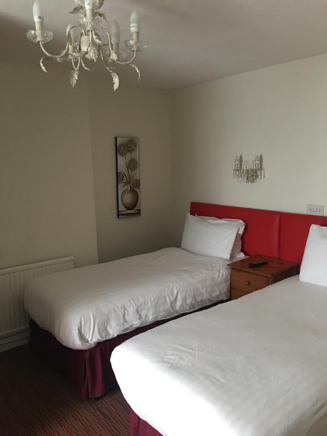 Winston Manor Guesthouse Rooms チャーチル エクステリア 写真