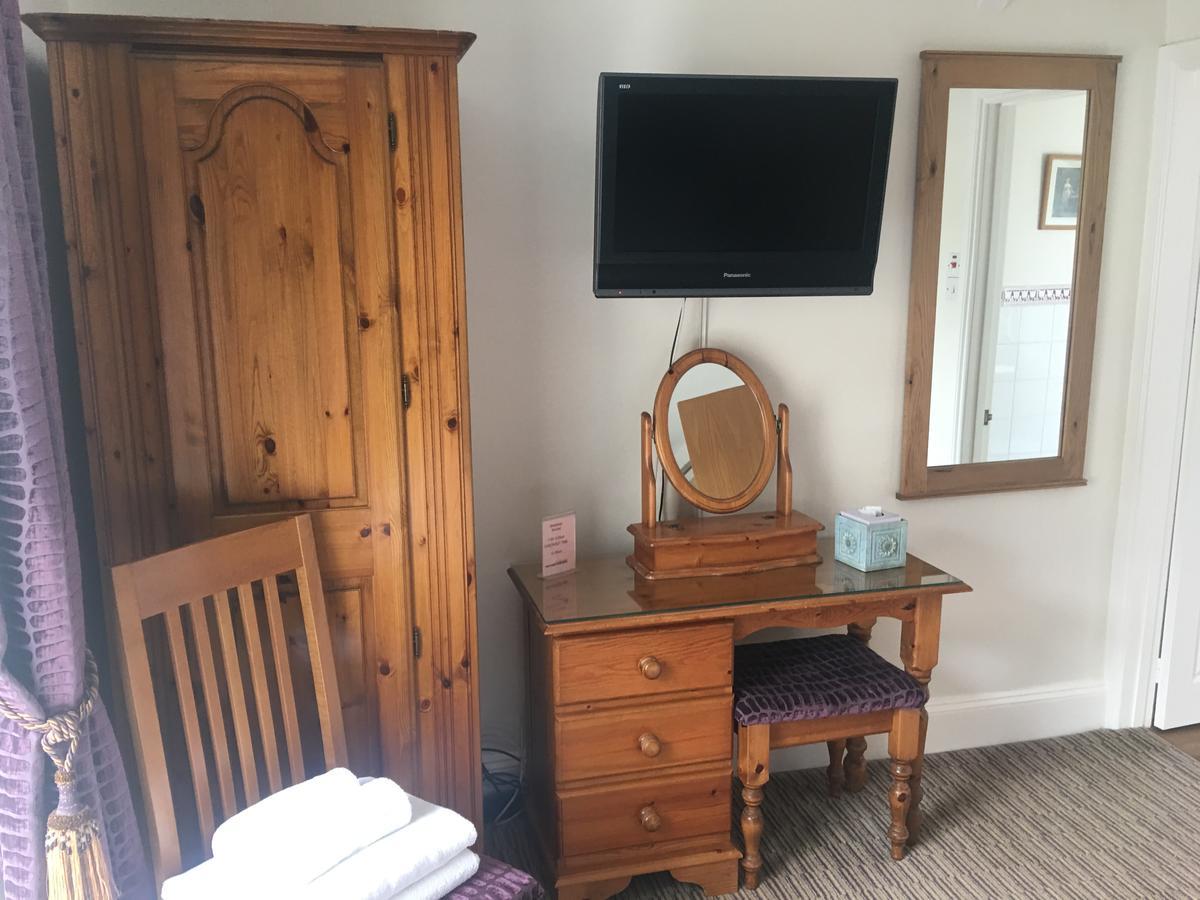 Winston Manor Guesthouse Rooms チャーチル エクステリア 写真