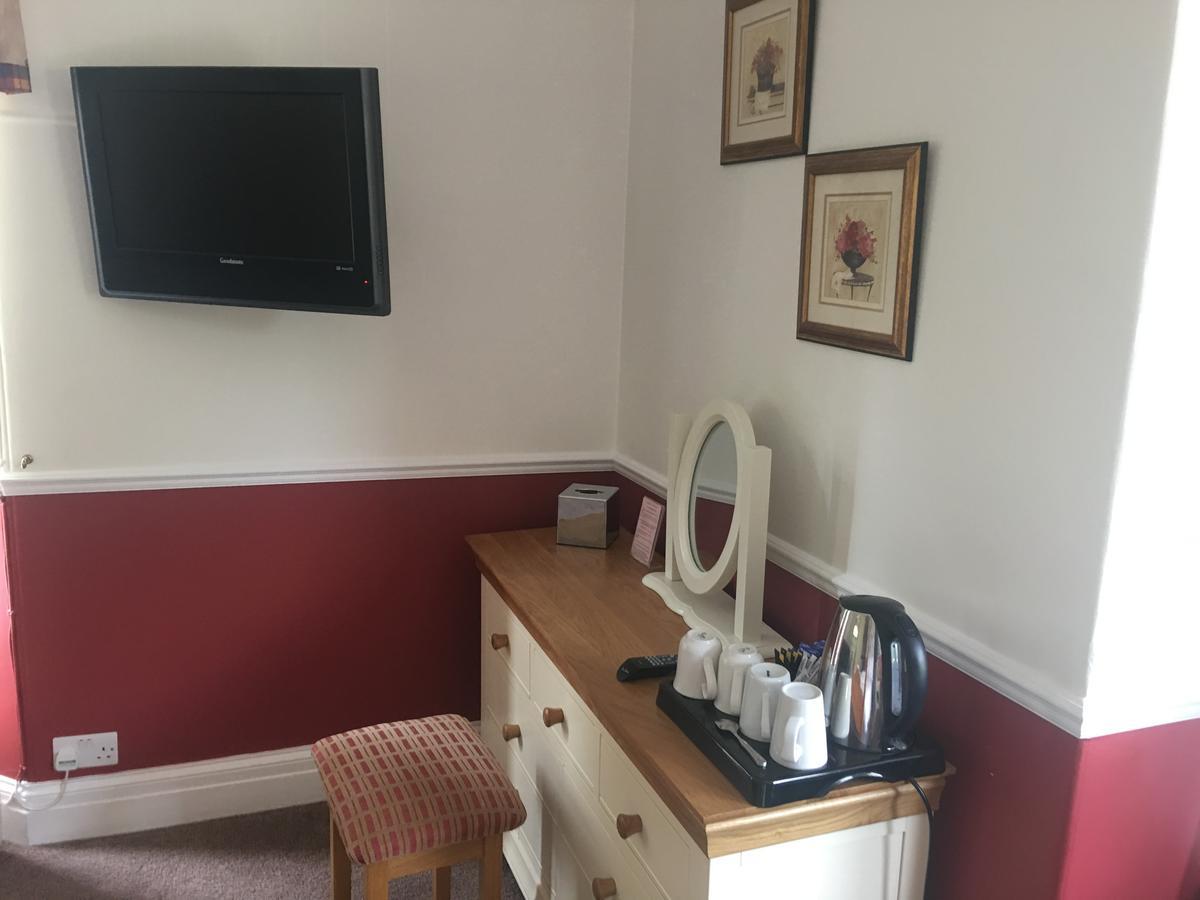 Winston Manor Guesthouse Rooms チャーチル エクステリア 写真